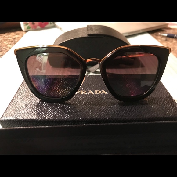 Prada Accessories - Prada Sunglasses SPR53s polarized Cat eye